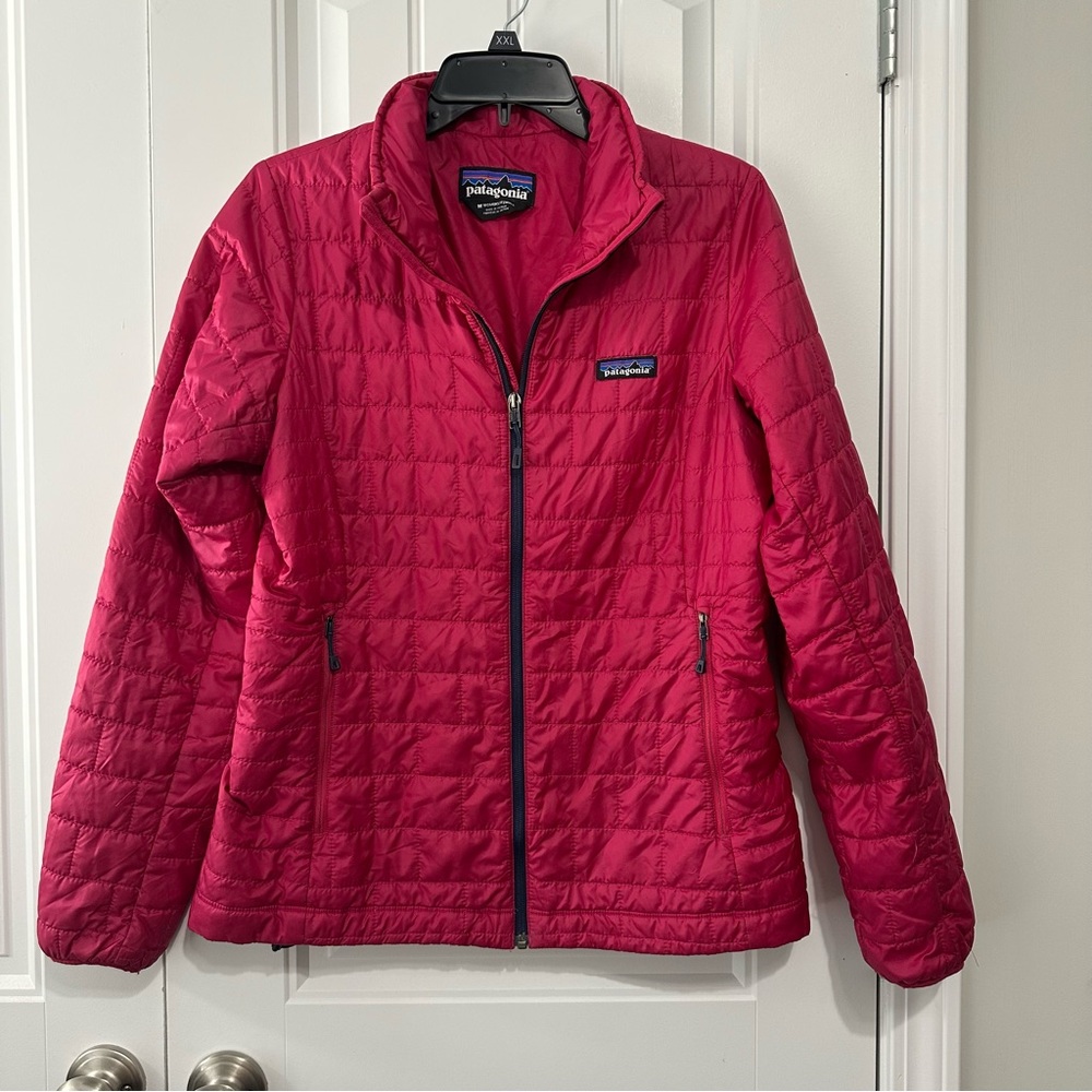 Patagonia Women's Quilted Puffer Jacket - Pink